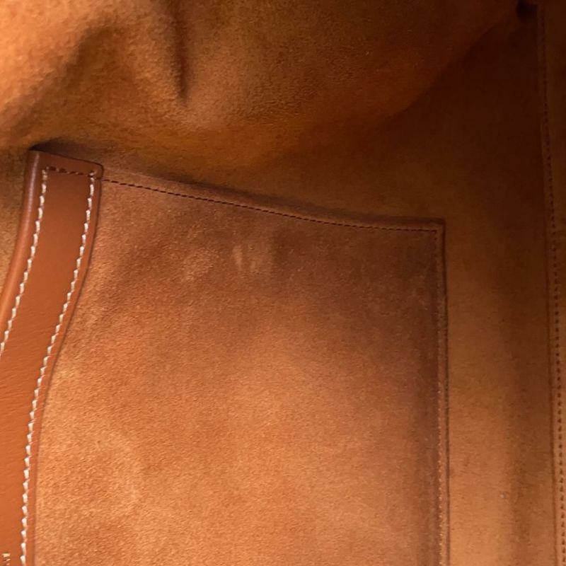 セリーヌ トートバッグ カバ ドローストリング キュイル トリオンフ レザー 199973DU3.04LU CELINE ショルダーバッグ