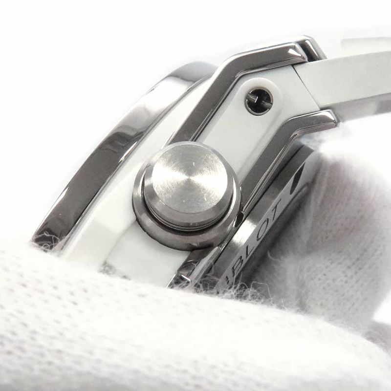 ウブロ ビッグバン ウニコ ホワイト ダイヤモンド 441.NE.2011.RW.1104 HUBLOT 腕時計 白文字盤