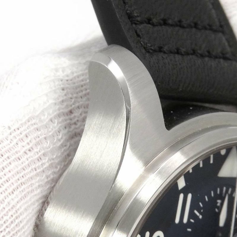 IWC パイロットウォッチ クロノグラフ デイデイト IW377709 腕時計 インターナショナルウォッチカンパニー 黒文字盤