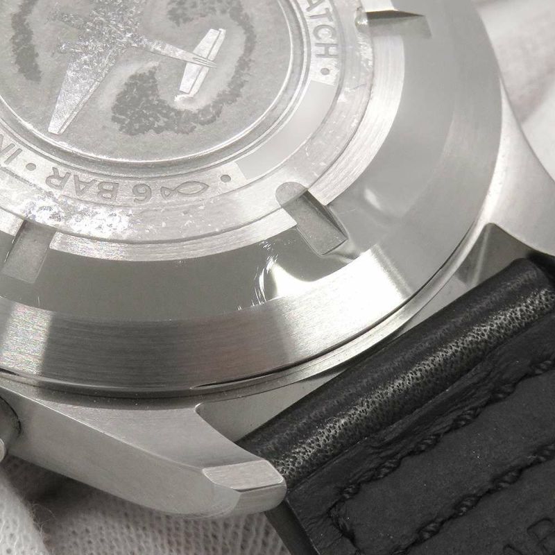 IWC パイロットウォッチ クロノグラフ デイデイト IW377709 腕時計 インターナショナルウォッチカンパニー 黒文字盤