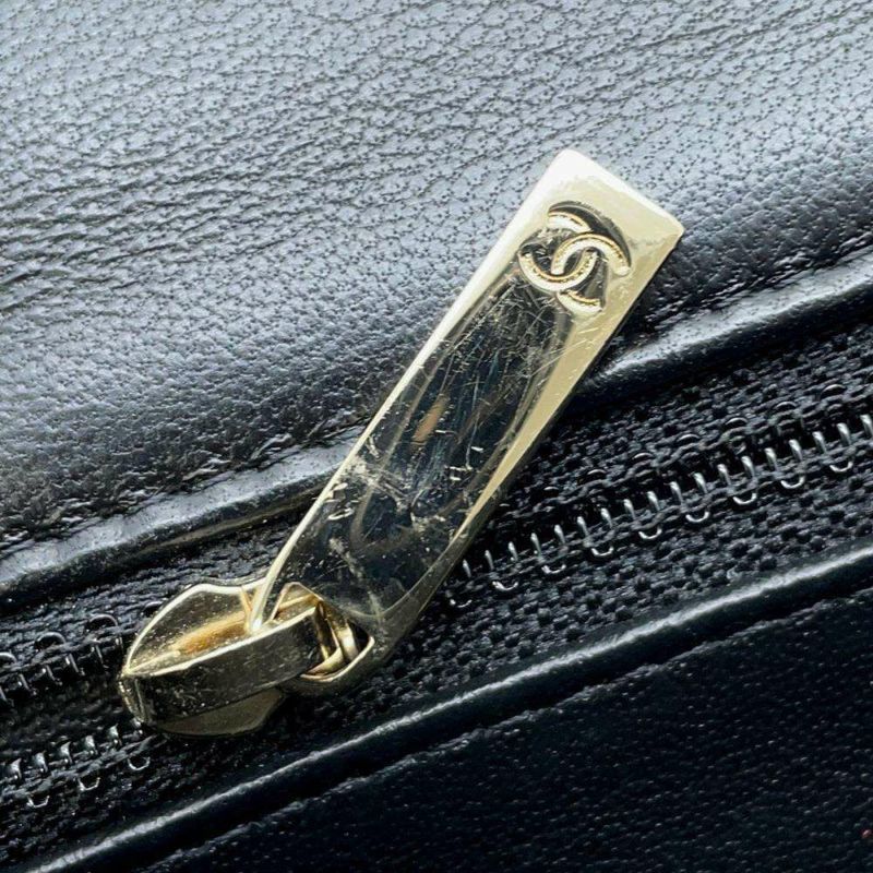 シャネル チェーンショルダーバッグ ミニ マトラッセ 20 ココマーク ラムスキン A69900 CHANEL フラップ 黒