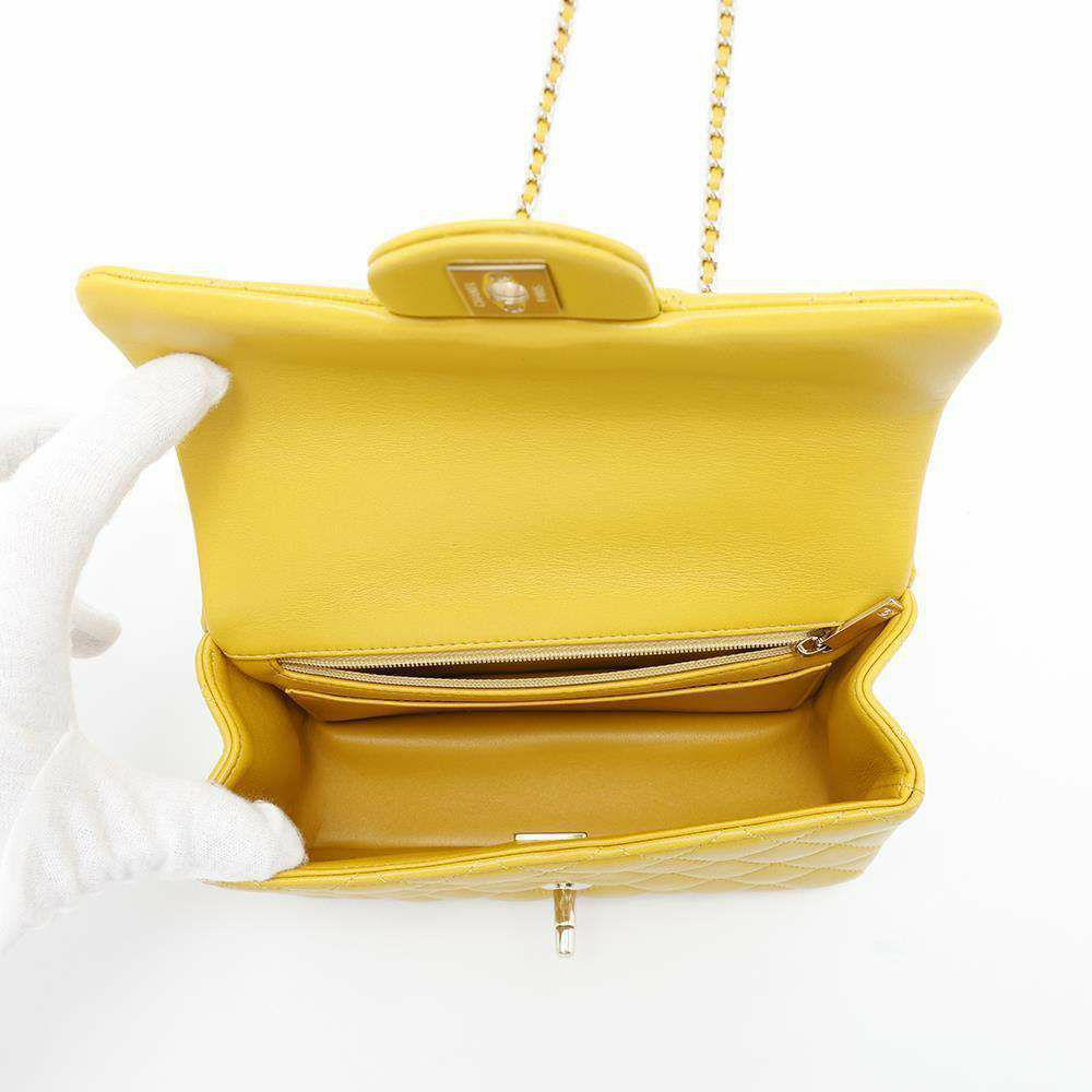 シャネル チェーンショルダーバッグ マトラッセ ココマーク トップハンドル ラムスキン AS2431 CHANEL 2way