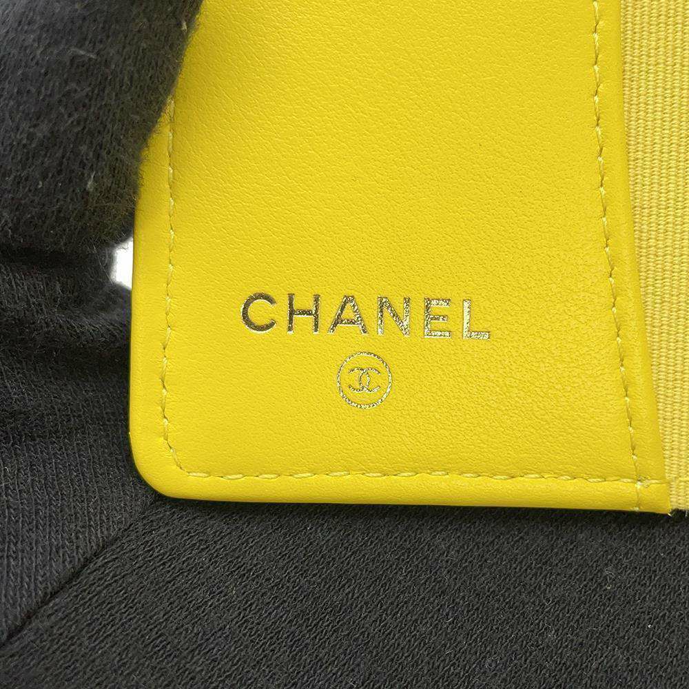 シャネル 4連キーケース マトラッセ ココマーク キャビアスキン AP0222 CHANEL キーケース