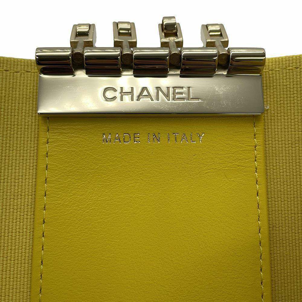 シャネル 4連キーケース マトラッセ ココマーク キャビアスキン AP0222 CHANEL キーケース