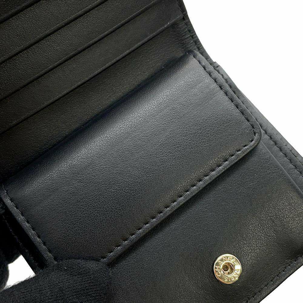 シャネル 二つ折り財布 マトラッセ ココマーク キャビアスキン AP3055 CHANEL 財布 黒