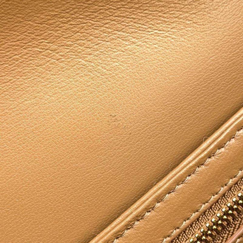 セリーヌ ショルダーバッグ ティーン トリオンフ レザー 188423BF4.18BU CELINE バッグ ブラウン