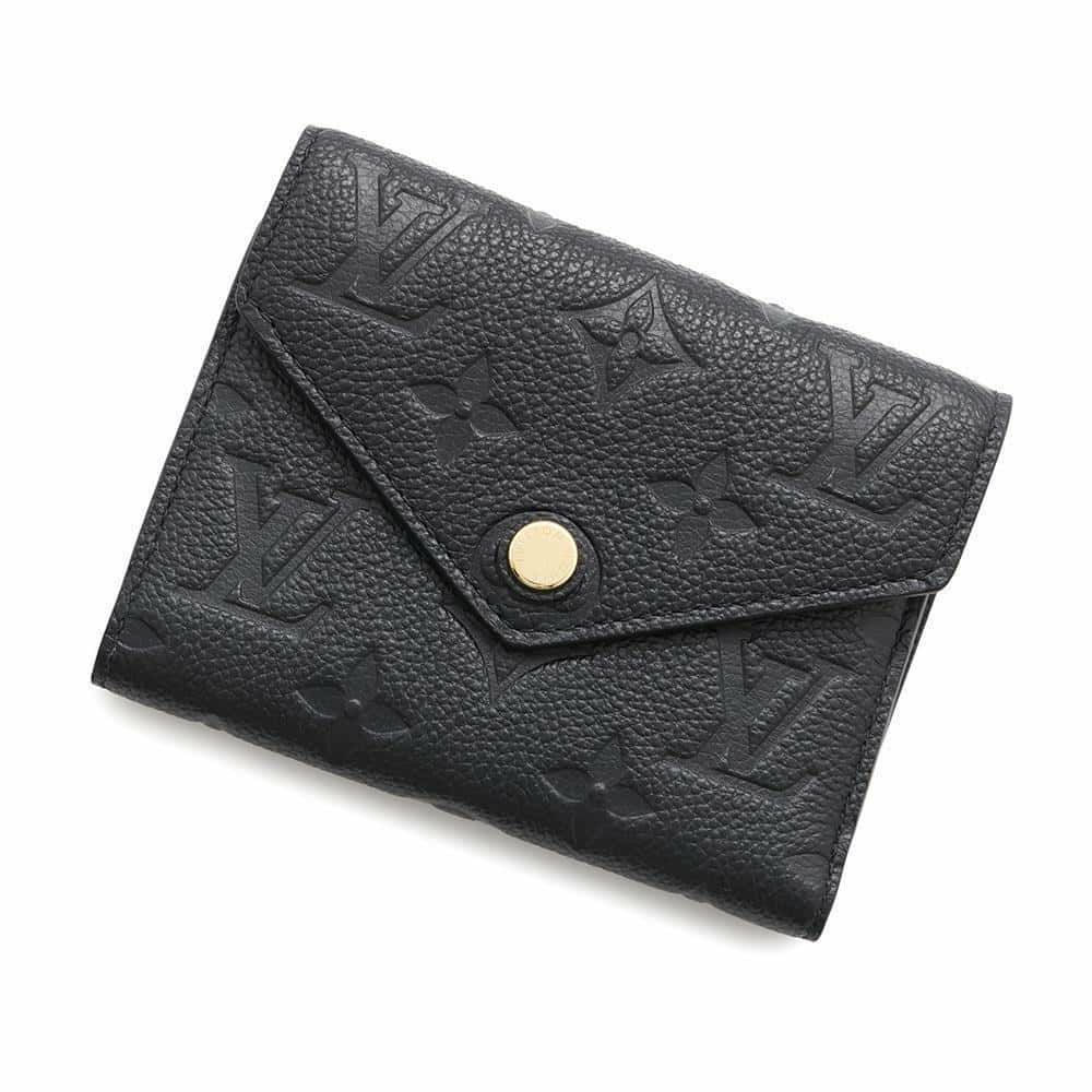 ルイヴィトン 三つ折り財布 モノグラム・アンプラント ポルトフォイユ・ヴィクトリーヌ M64060 ヴィトン ブラック 黒