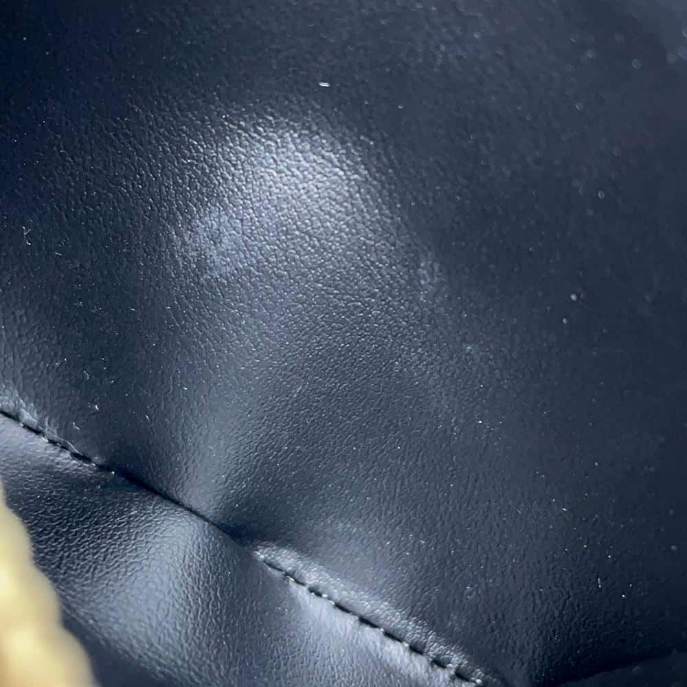 ルイヴィトン 三つ折り財布 モノグラム・アンプラント ポルトフォイユ・ヴィクトリーヌ M64060 ヴィトン ブラック 黒