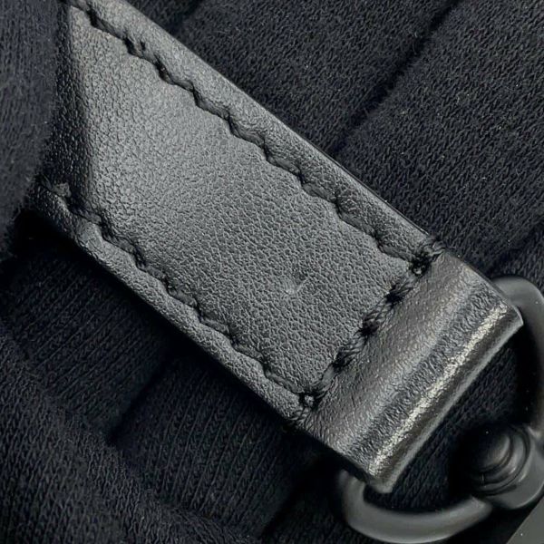 ルイヴィトン ショルダーバッグ モノグラム・マカサー Sロック ヴェルティカル・ウエアラブル ウォレット M82535