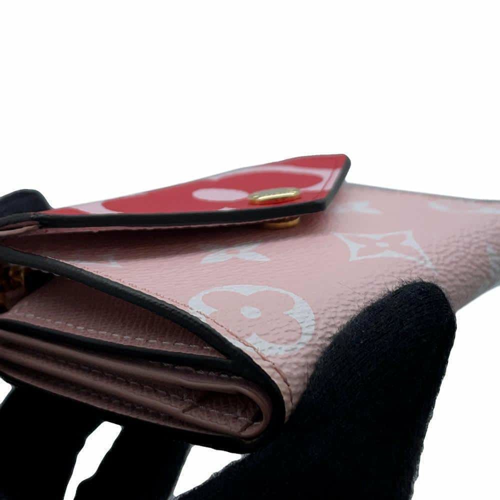 ルイヴィトン 三つ折り財布 モノグラム・ジャイアント ポルトフォイユ・ゾエ M67641 LOUIS VUITTON 白