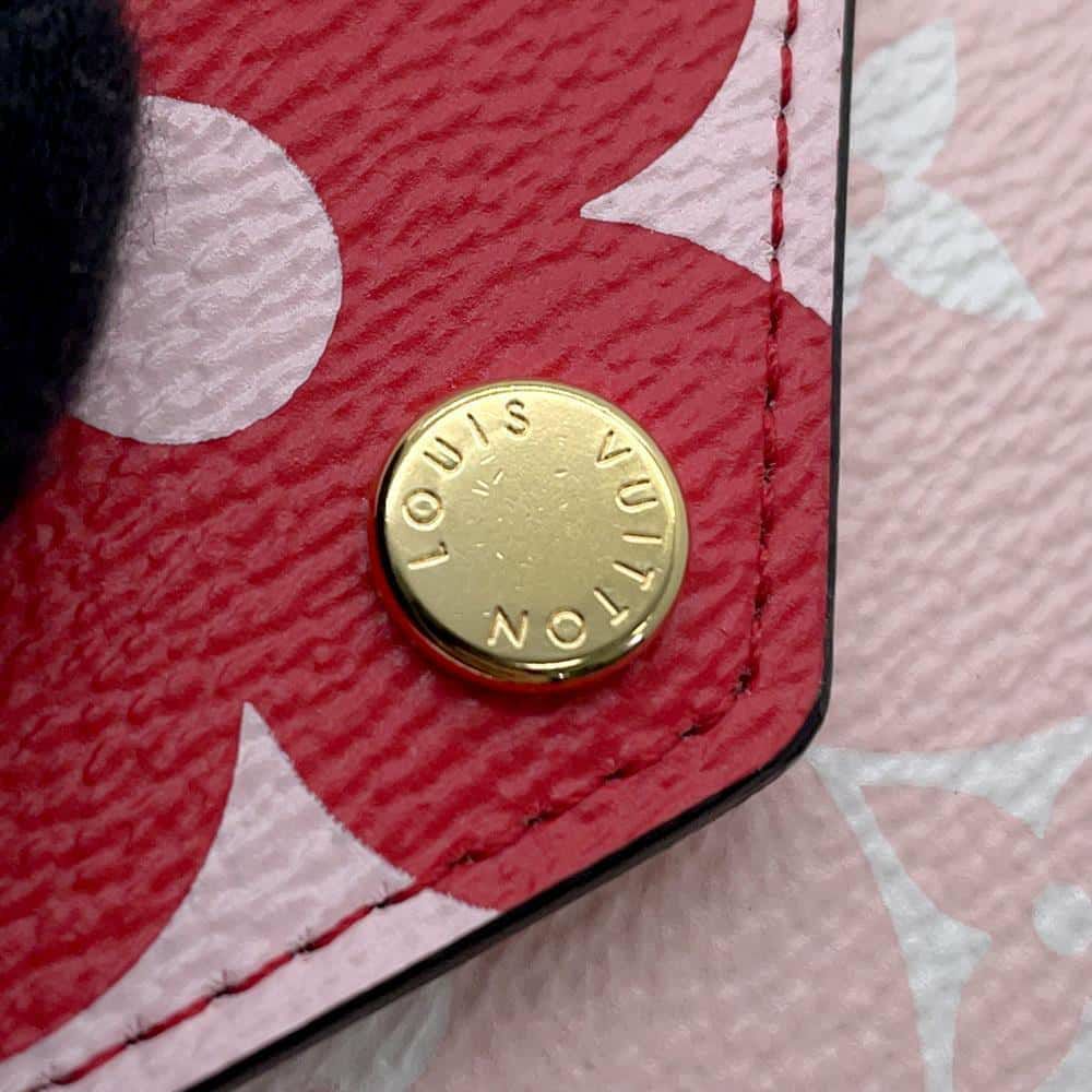 ルイヴィトン 三つ折り財布 モノグラム・ジャイアント ポルトフォイユ・ゾエ M67641 LOUIS VUITTON 白