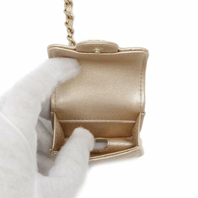 シャネル ノベルティ コインケース AirPodsケース チェーンセット マトラッセ ココマーク ラムスキン CHANEL イヤーズギフト