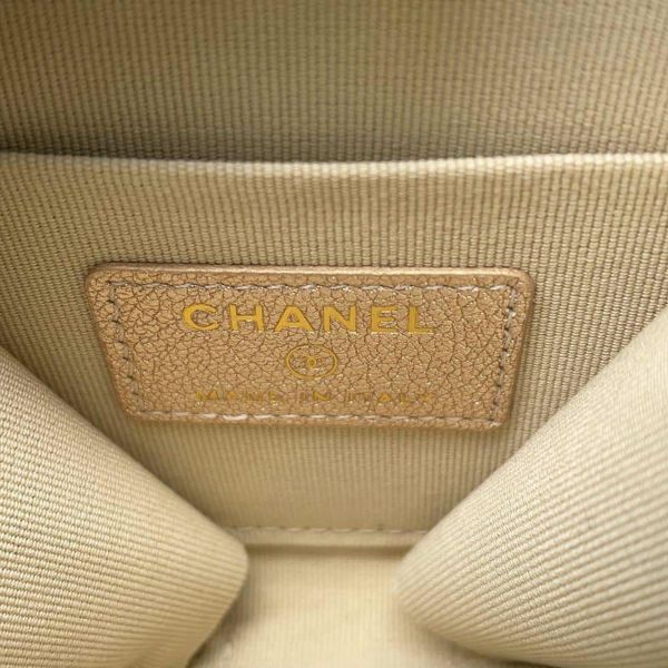 シャネル ノベルティ コインケース AirPodsケース チェーンセット マトラッセ ココマーク ラムスキン CHANEL イヤーズギフト