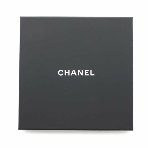 シャネル ノベルティ コインケース AirPodsケース チェーンセット マトラッセ ココマーク ラムスキン CHANEL イヤーズギフト