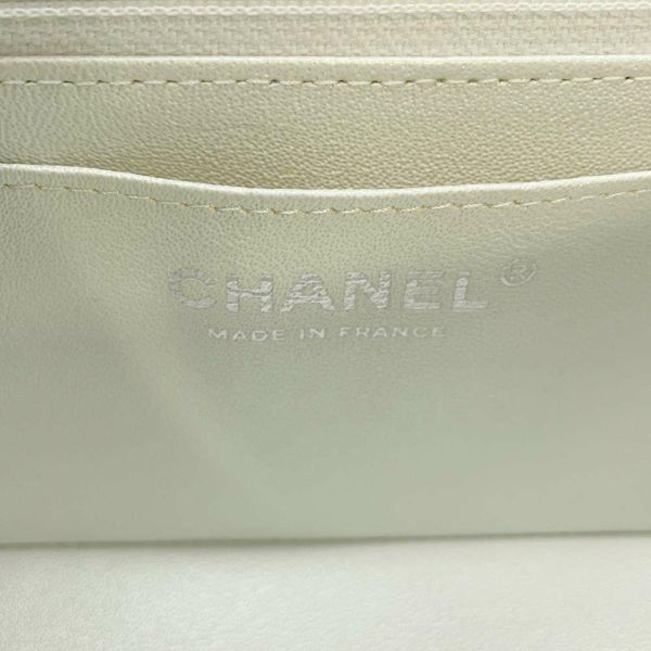 シャネル チェーンショルダーバッグ ココマーク カーフスキン A69900 CHANEL ミニ フラップ バッグ 白