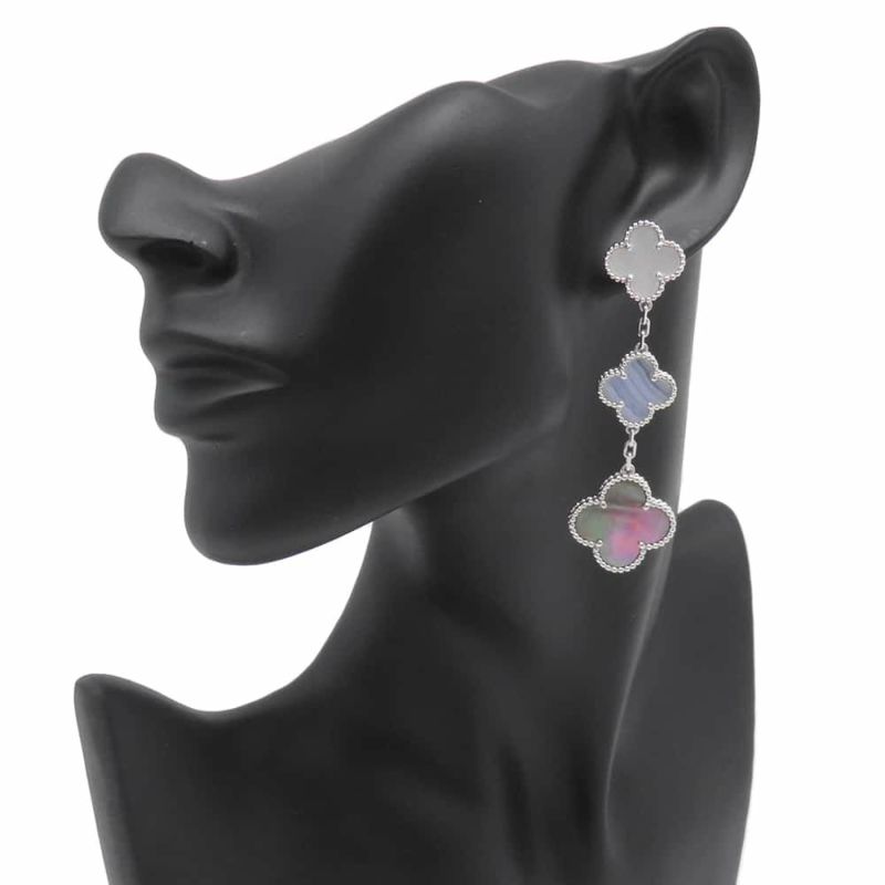 ヴァンクリーフ&アーペル ピアス マジック アルハンブラ イヤリング 3モチーフ ホワイト&グレー マザーオブパール カルセドニー K18WG