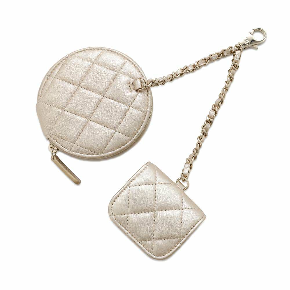 シャネル ノベルティ コインケース Airpodsproケース レザー CHANEL 2024年イヤーズギフト