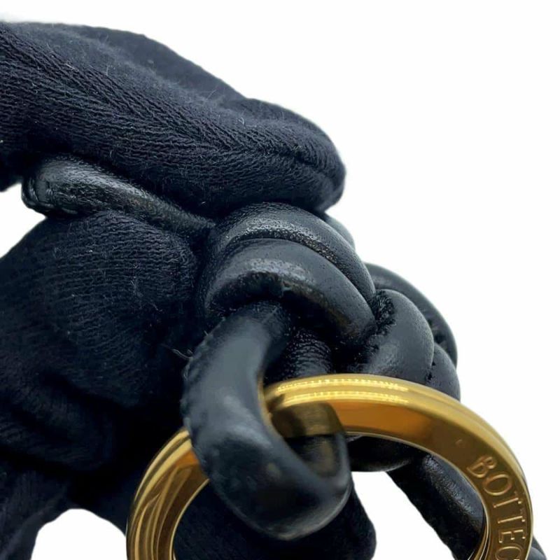 ボッテガヴェネタ  キーリング トライアングル ラムスキン 619100 BOTTEGA VENETA キーホルダー 黒