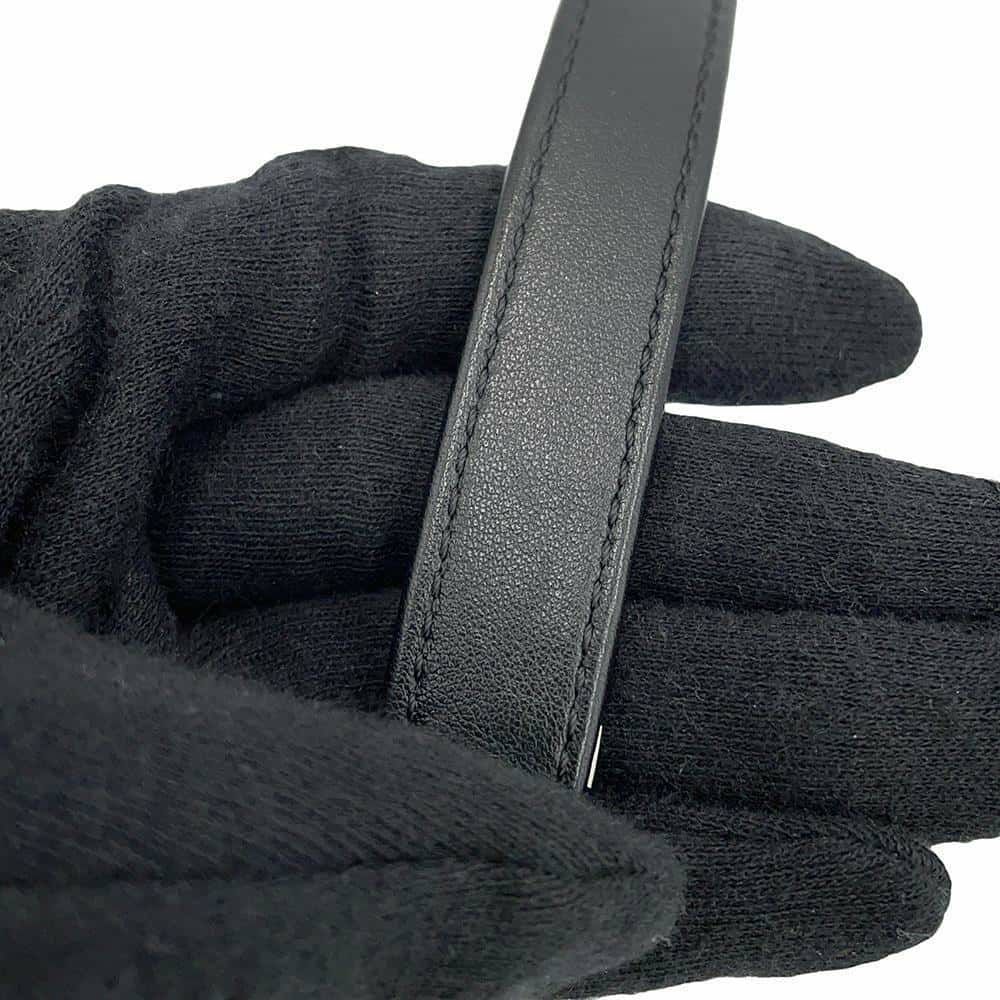 シャネル チェーンショルダーバッグ CCフィリグリー バニティバッグ キャビアスキン A93342 CHANEL 黒 白