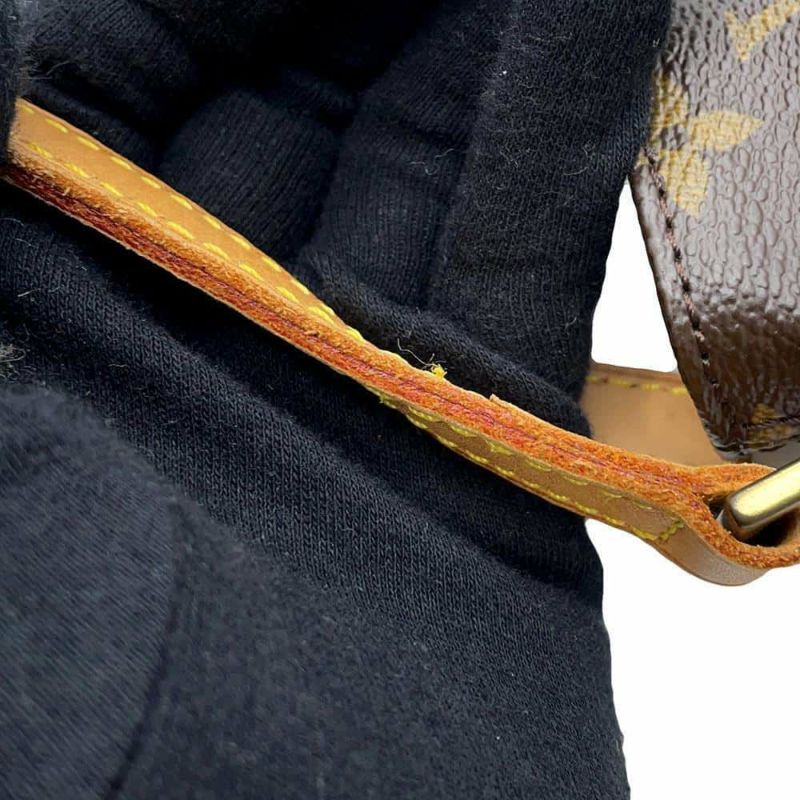 ルイヴィトン ショルダーバッグ モノグラム トロター M51240 LOUIS VUITTON ヴィトン バッグ