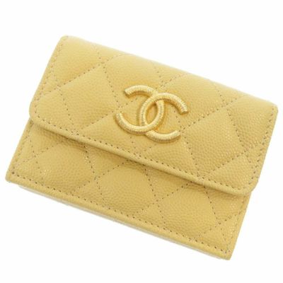 シャネルCHANEL シャネル ハーフココ マトラッセ 三つ折り財布