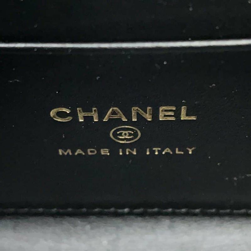 シャネル チェーンショルダーバッグ トップハンドル フォンケース マトラッセ ココマーク キャビアスキン AP3238 CHANEL 黒
