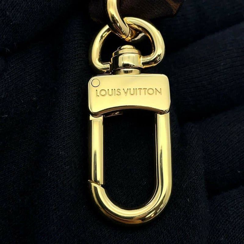 ルイヴィトン バッグチャーム モノグラム チェーン フラール シルク M01354 LOUIS VUITTON