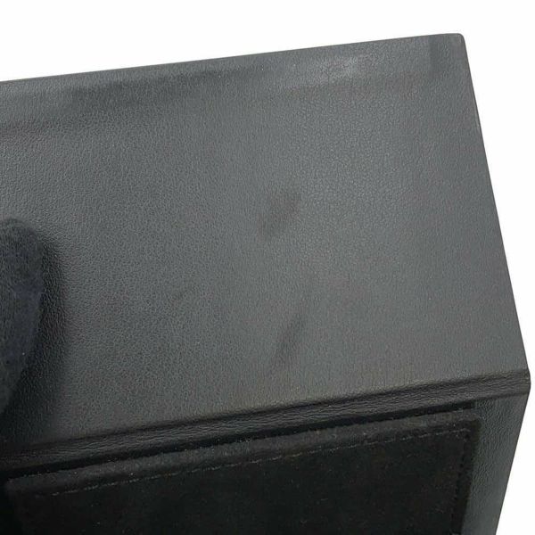 フェンディ ショルダーバッグ 縦型ボックス レザー 7VA519 FENDI 黒