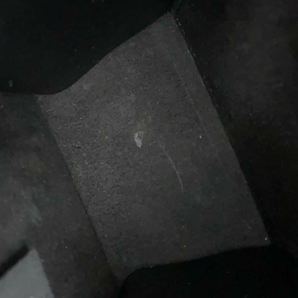 フェンディ ショルダーバッグ 縦型ボックス レザー 7VA519 FENDI 黒