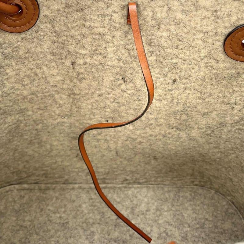 ロエベ トートバッグ アナグラム バスケットバッグ フェルト A223098X05 LOEWE 2way