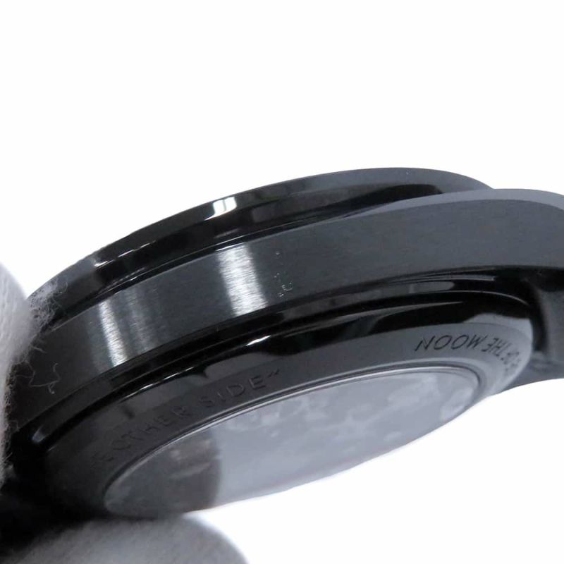 オメガ スピードマスター ダーク サイド オブ ザ ムーン アポロ8号 311.92.44.30.01.001 OMEGA 黒文字盤