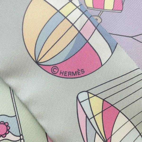エルメス スカーフ ツイリー 大空の狂気 Les Folies Du Ciel HERMES シルクツイル 2022年春夏