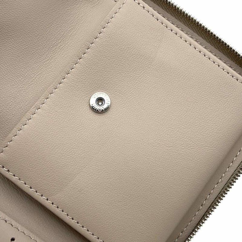 ルイヴィトン 二つ折り財布 モノグラム・マヒナ ジッピー・コンパクト ウォレット M81558 LOUIS VUITTON