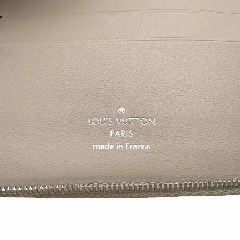 ルイヴィトン 二つ折り財布 モノグラム・マヒナ ジッピー・コンパクト ウォレット M81558 LOUIS VUITTON
