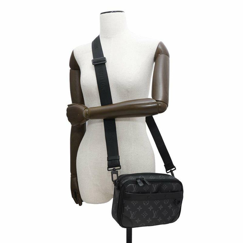 ルイヴィトン ショルダーバッグ モノグラム・エクリプス アルファ・メッセンジャー M46955 ヴィトン ブラック 黒