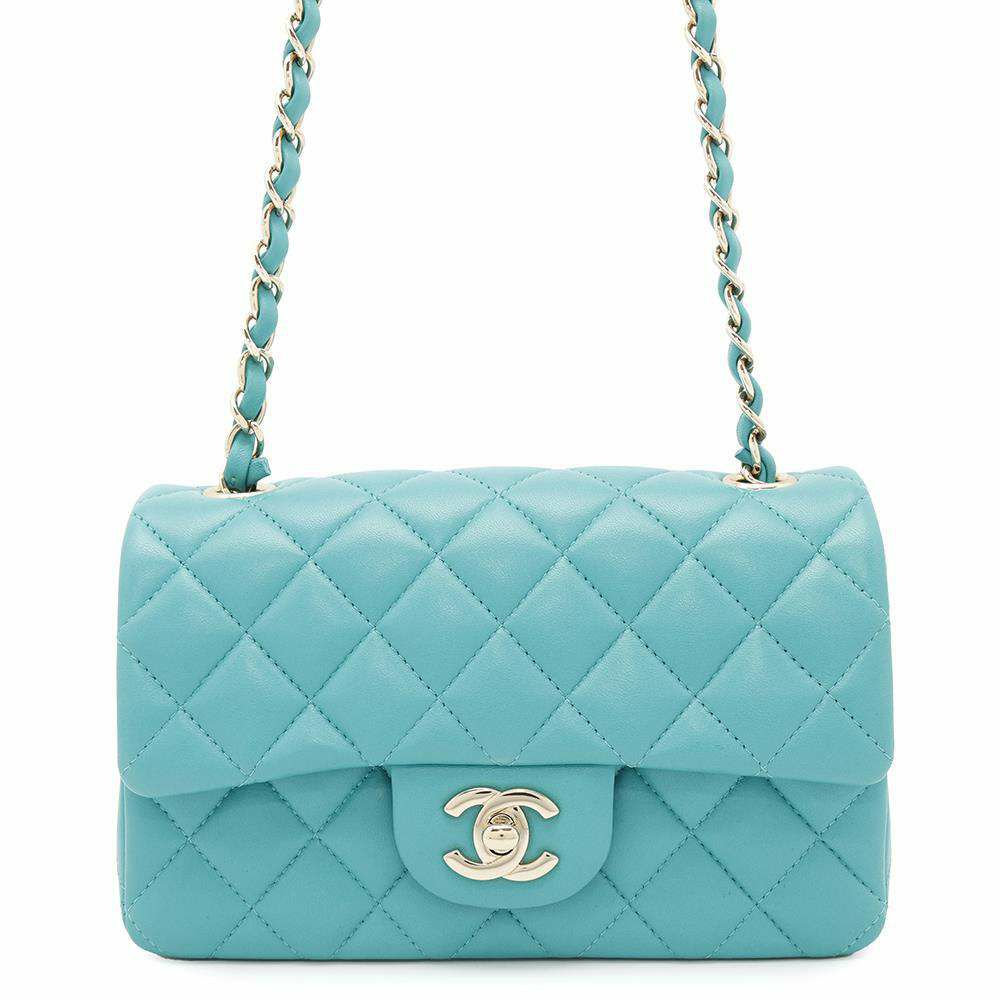 シャネル チェーンショルダーバッグ ココマーク マトラッセ 20 ラムスキン A69900 CHANEL ミニ フラップ