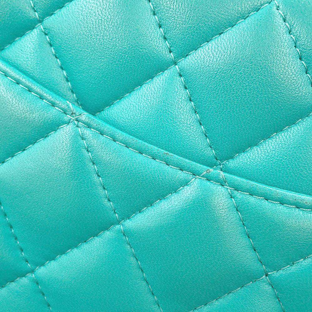 シャネル チェーンショルダーバッグ ココマーク マトラッセ 20 ラムスキン A69900 CHANEL ミニ フラップ