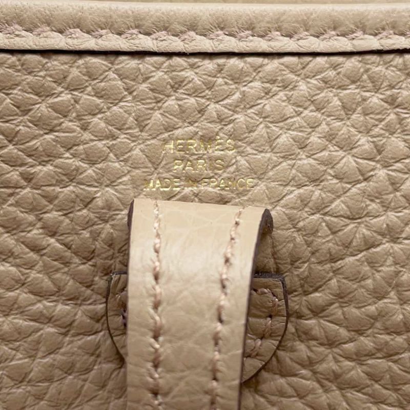 エルメス エブリンTPM アマゾン ベージュマルファ/ゴールド金具 トリヨンクレマンス W刻印