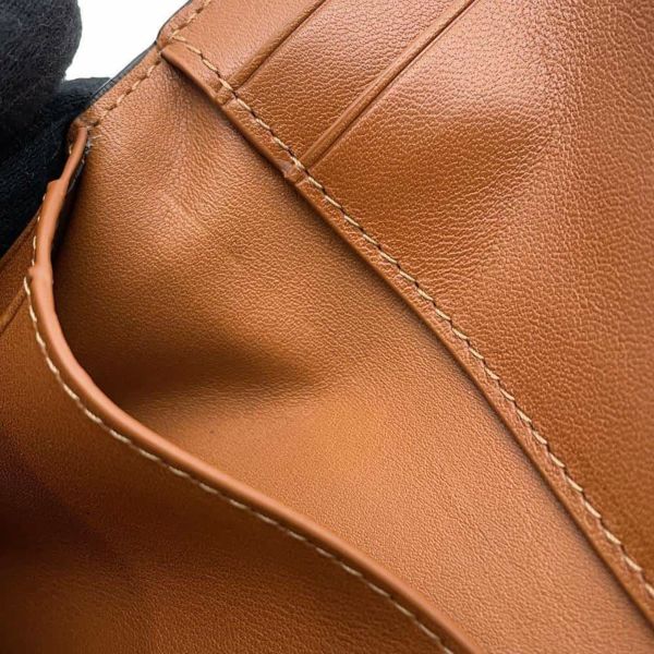 ロエベ 三つ折り財布 アナグラム トライフォールド グレインカーフレザー C821TR2X02 LOEWE 財布