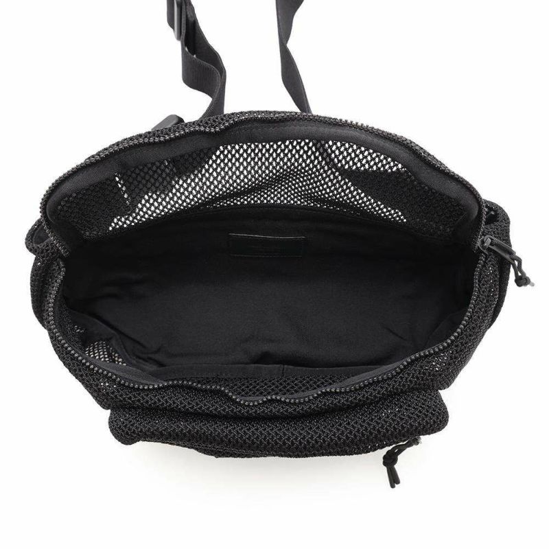 サンローランパリ ボディバッグ ロゴ クロスボディバッグ ナイロン 671640 SAINT LAURENT PARIS 黒