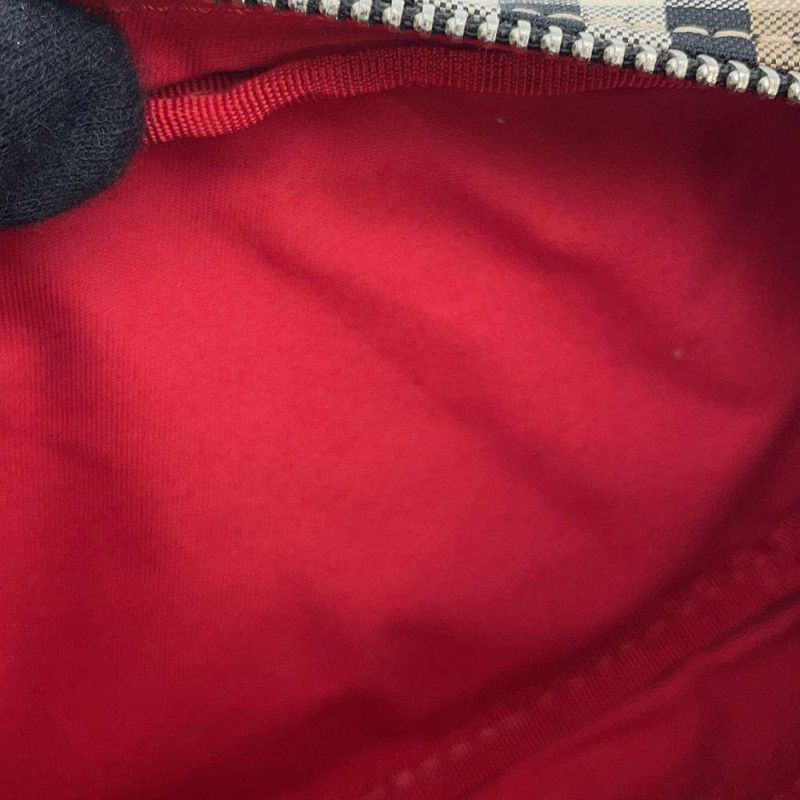 バーバリー ボディバッグ ナイロン BURBERRY バッグ ウエストポーチ 黒