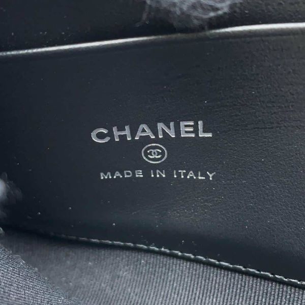 シャネル コインケース ココマーク マトラッセ L字ファスナー コンパクトウォレット カーフレザー AP3997 カードケース 黒