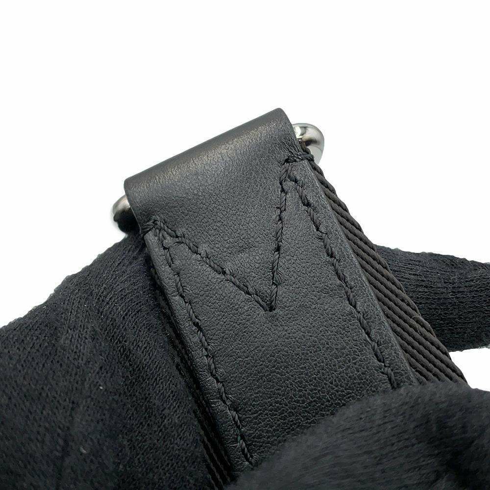 ルイヴィトン ショルダーバッグ モノグラム・エクリプス リバース トリオ・メッセンジャー M69443 LOUIS VUITTON 黒 ブラック