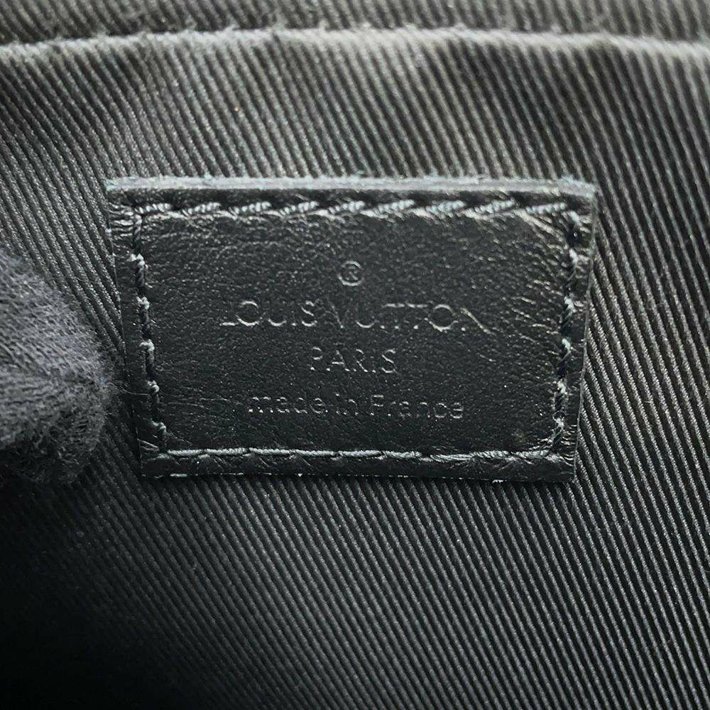ルイヴィトン ショルダーバッグ モノグラム・エクリプス リバース トリオ・メッセンジャー M69443 LOUIS VUITTON 黒 ブラック