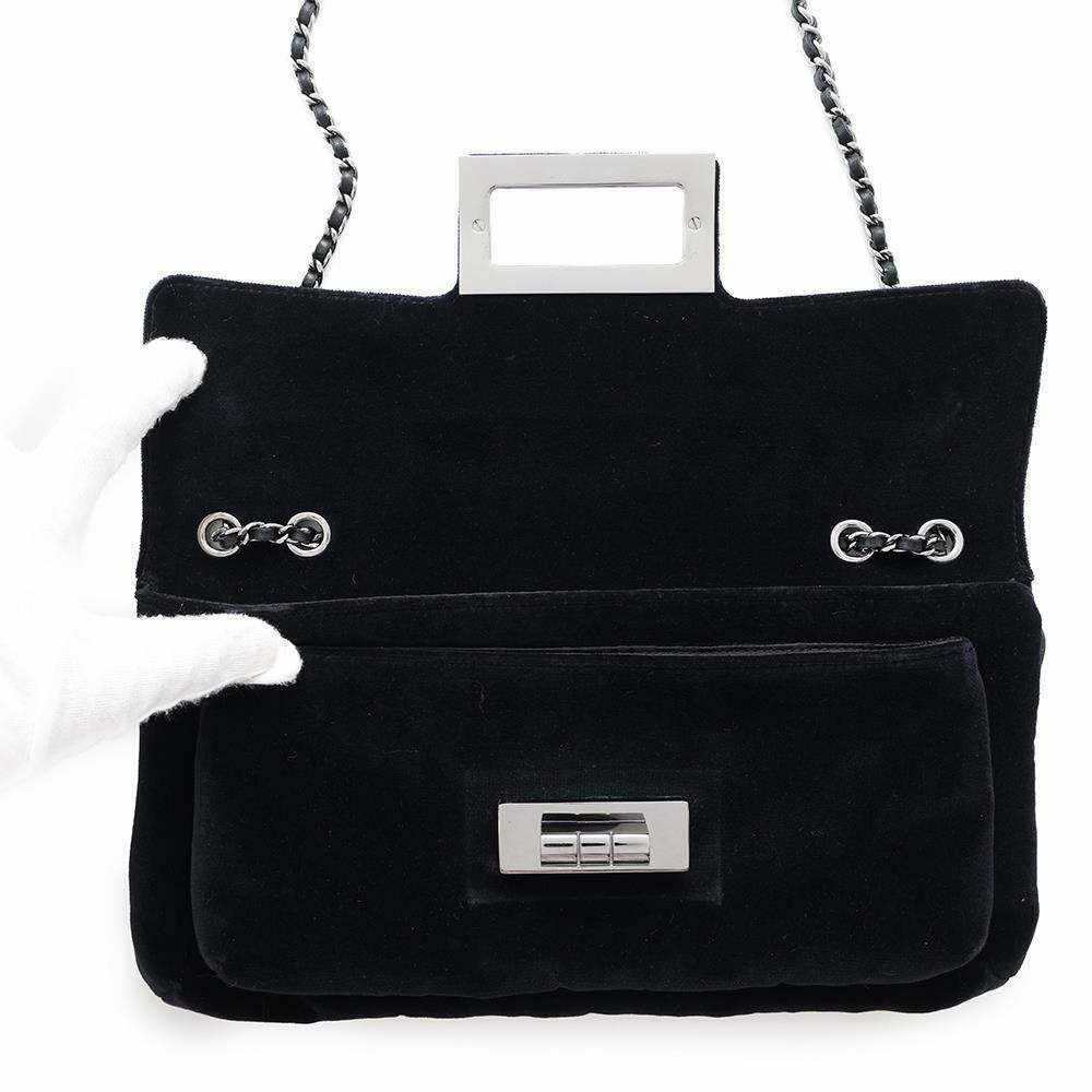シャネル チェーンショルダーバッグ 2.55 ベロア CHANEL 黒