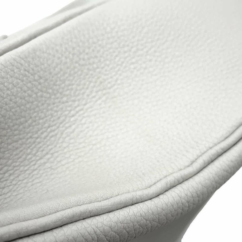 エルメス ボディバッグ ケリー アッカドPM パールグレー/シルバー金具 トゴ B刻印 メンズ