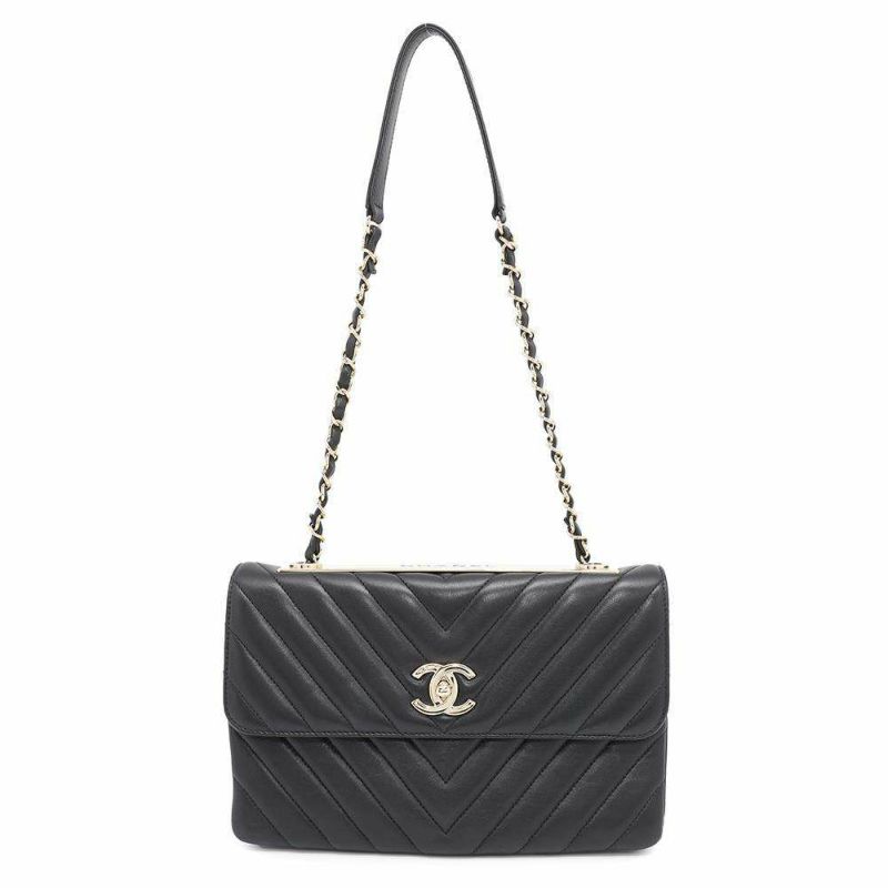 シャネル チェーンショルダーバッグ トレンディCC シェブロン ココマーク ラムスキン CHANEL Vステッチ 黒 ワンショルダー