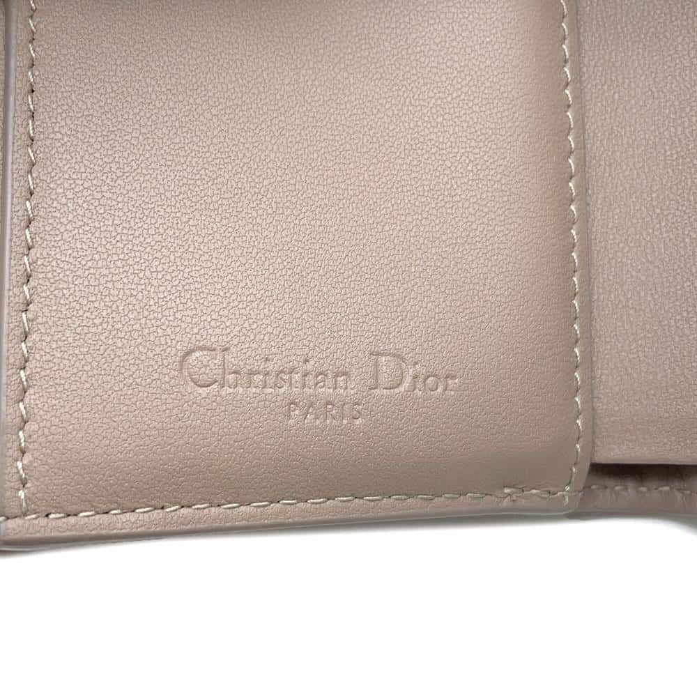 クリスチャン・ディオール 三つ折り財布 レディディオール ロータスウォレット カナージュ S0181ONMJ
