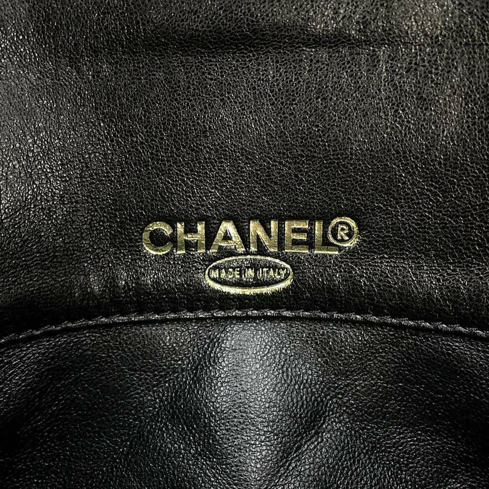シャネル チェーンショルダーバッグ マトラッセ 2.55 ラムスキン A16522 CHANEL 黒