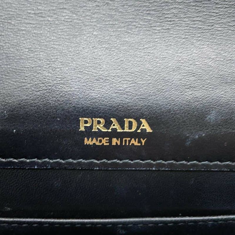 プラダ ショルダーバッグ サフィアーノレザー 1BP020 PRADA バッグ 黒